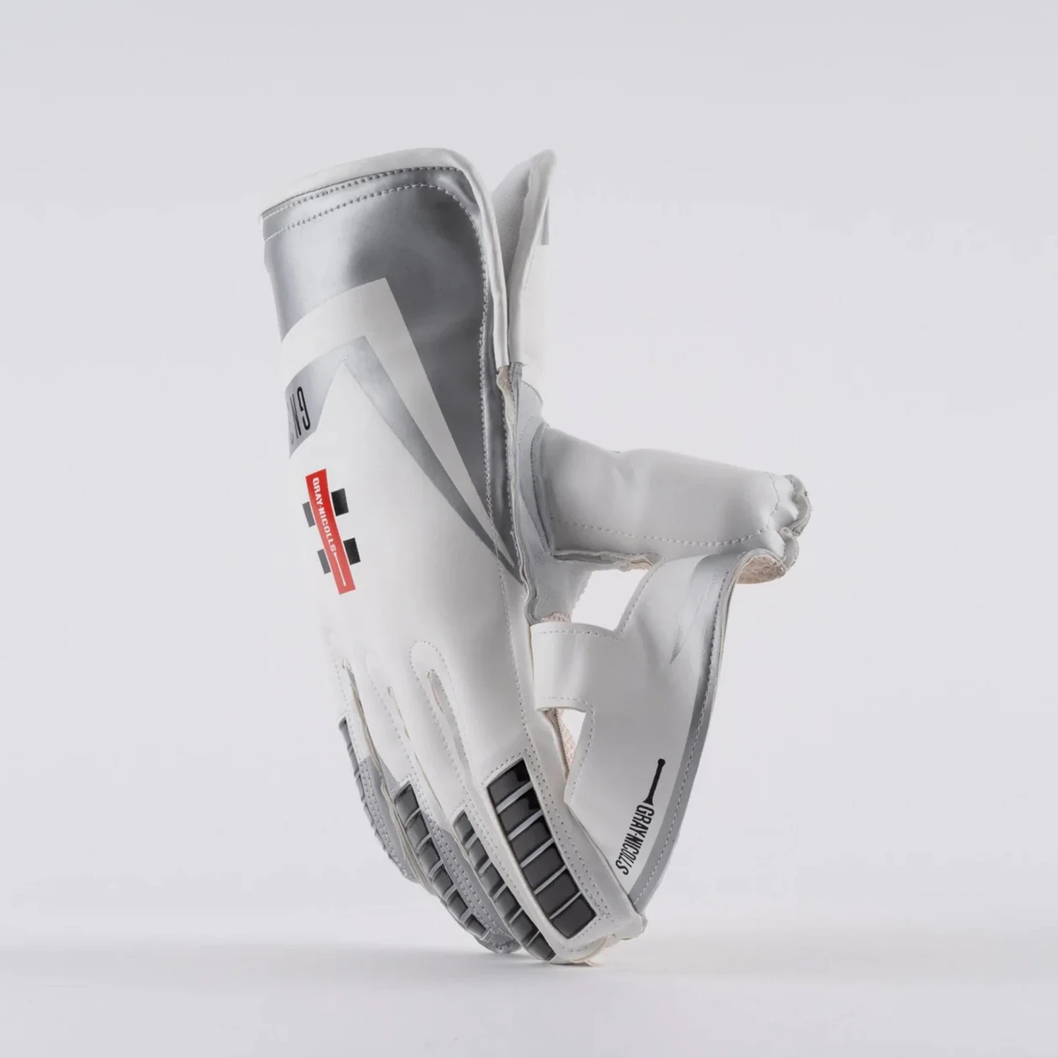 Gray Nicolls GN300 Wicket Keeping Gloves 6 Gray Nicolls GN300 Wicket Keeping Gloves - Image 4