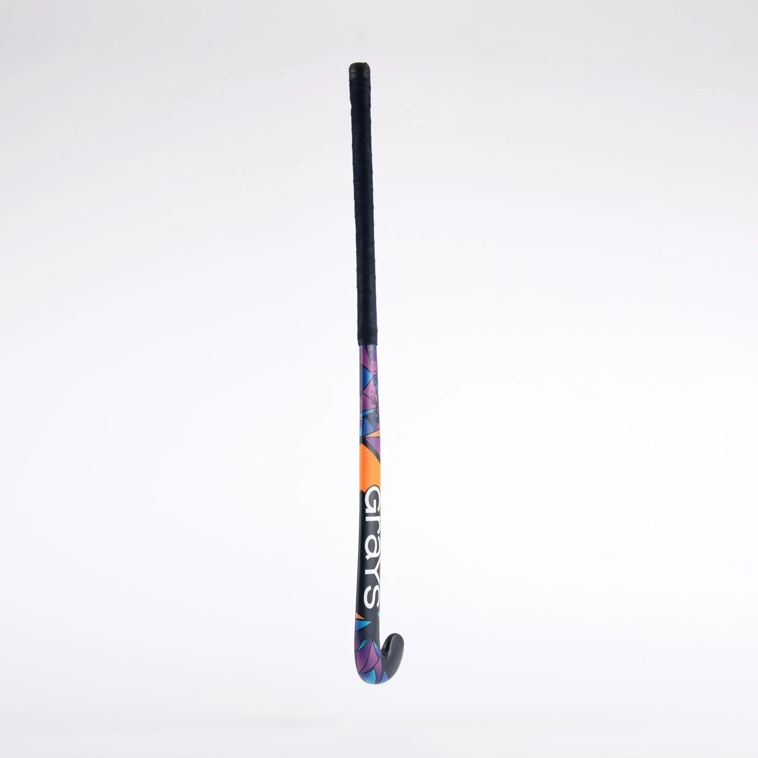Grays Blast Ultrabow Junior Wooden Hockey Stick: Black 4 Grays Blast Ultrabow Junior Wooden Hockey Stick: Black - Image 2