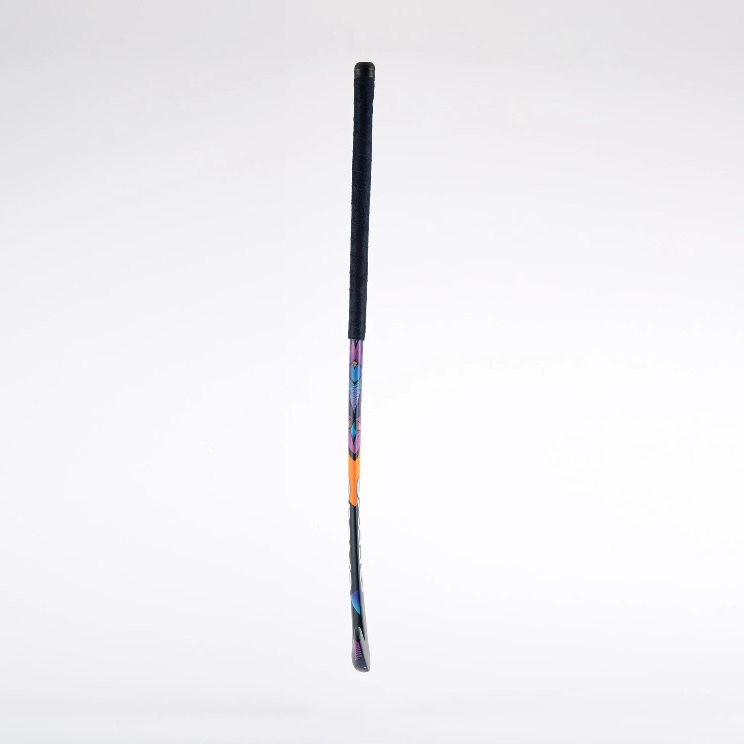 Grays Blast Ultrabow Junior Wooden Hockey Stick: Black 8 Grays Blast Ultrabow Junior Wooden Hockey Stick: Black - Image 6