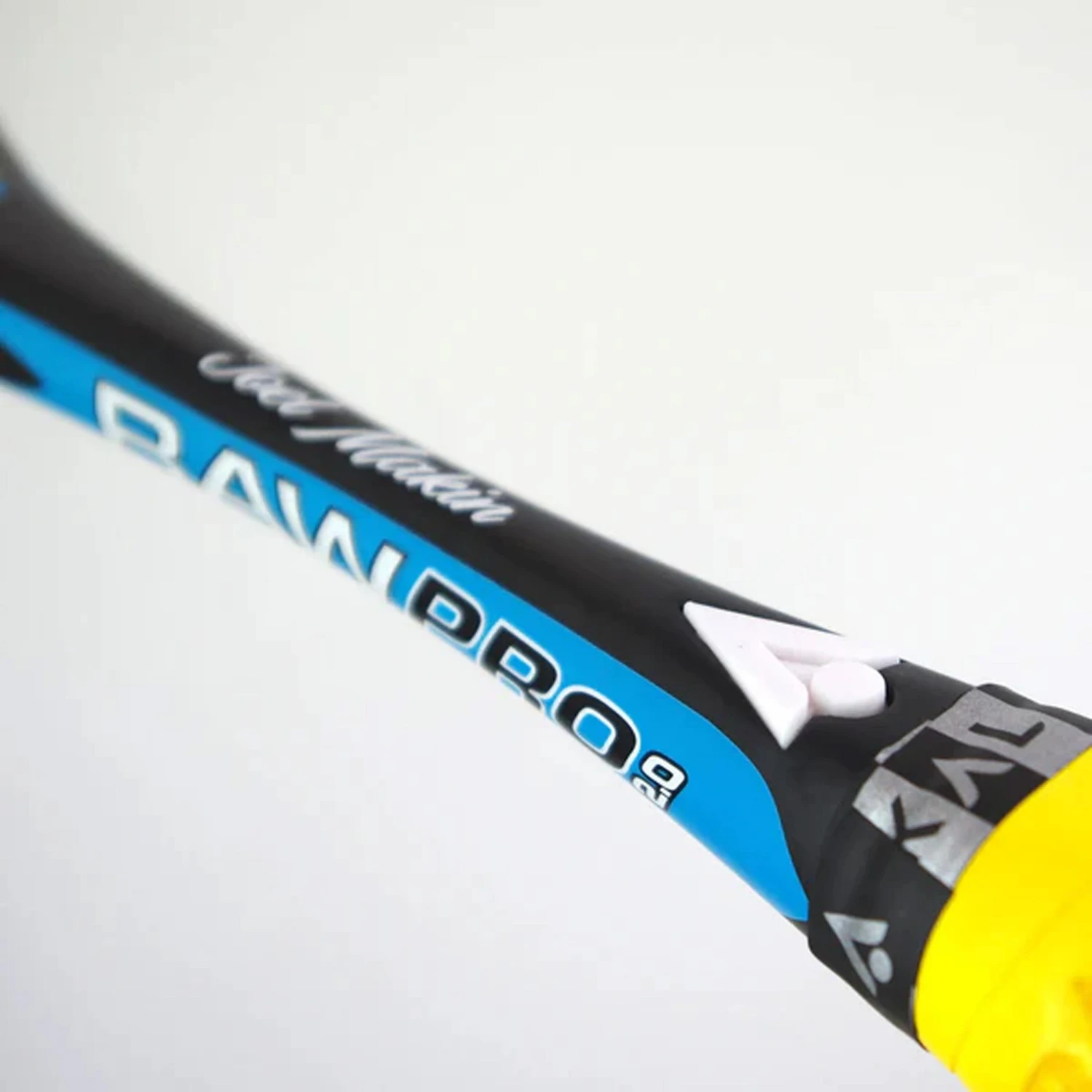Karakal Raw Pro 2.0 Joel Makin Signature Squash Racket 5 Karakal Raw Pro 2.0 Joel Makin Signature Squash Racket - Image 3