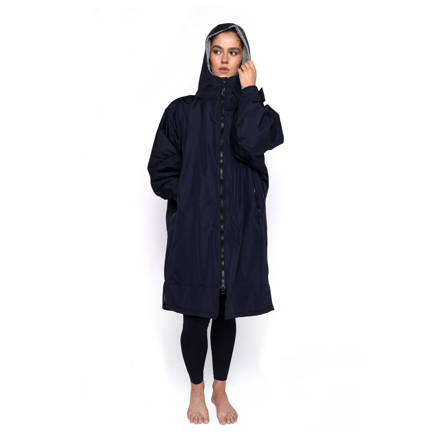 Piranha Senior Waterproof Changing Robe: Navy 5 Piranha Senior Waterproof Changing Robe: Navy - Image 3
