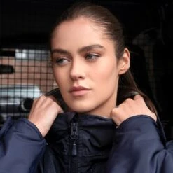 Piranha Senior Waterproof Changing Robe: Navy 11 Piranha Senior Waterproof Changing Robe: Navy -Sports Equipment Store piranhawaterproofchangingrobenavylife1