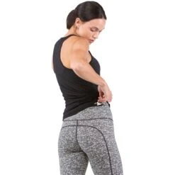 Ronhill Womens Life Deluxe Crop Tights: Vanilla/Black -Sports Equipment Store ronhillwomenslifedeluxecroptightsvanillablack7