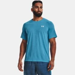 Under Armour Mens Streaker Run Short Sleeve Tee: Capri Blue